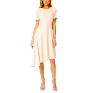 Assymetrical dress tres chic